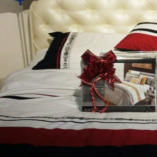 Постельное белье в подарок